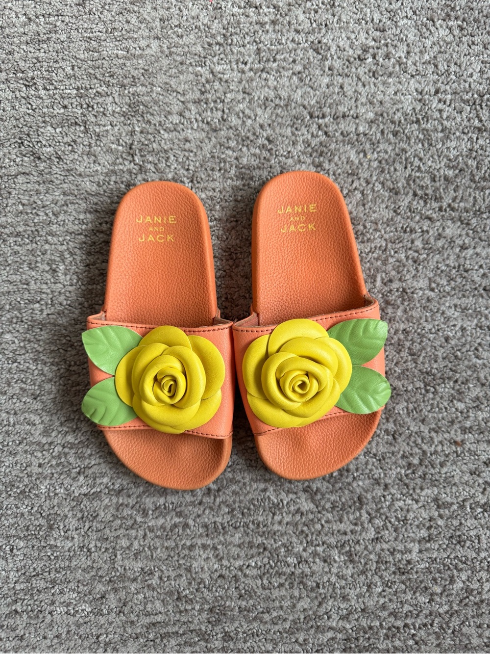 Janie & Jack girls’ sandals size 10